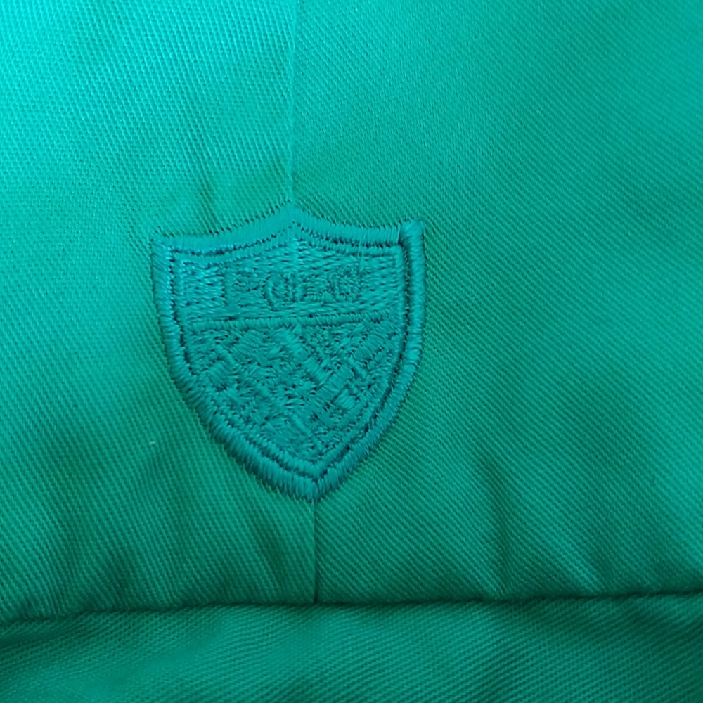 Ralph Lauren Golf Shorts - Picture 4 of 7